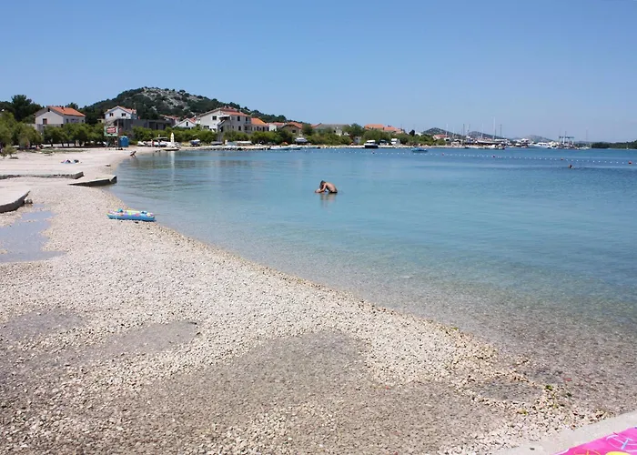 15147 Vakantiehuis Murter