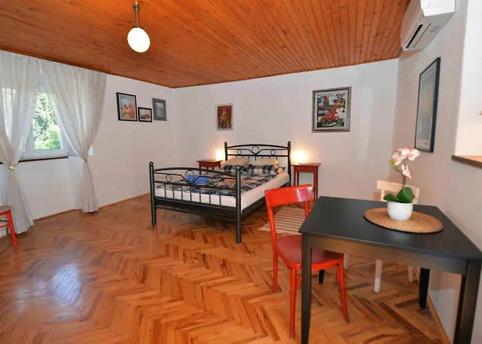 15147 Vakantiehuis Murter